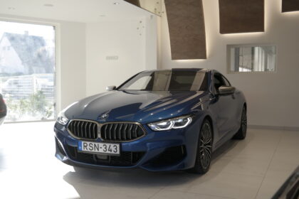 BMW M850i xDrive Coupe